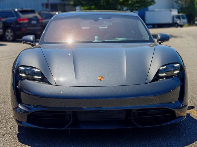 2020 Porsche Taycan Turbo