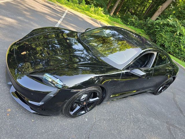 2020 Porsche Taycan Turbo