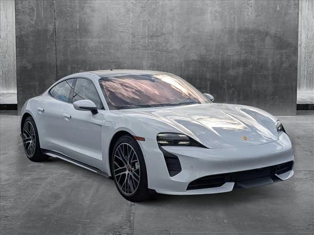 2020 Porsche Taycan Turbo