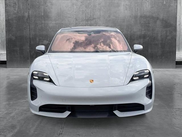 2020 Porsche Taycan Turbo