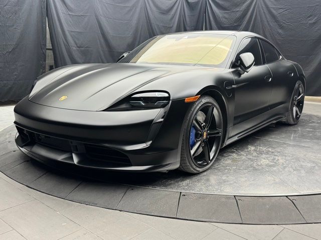 2020 Porsche Taycan Turbo