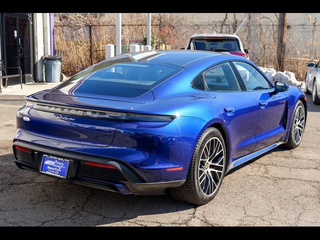 2020 Porsche Taycan Turbo