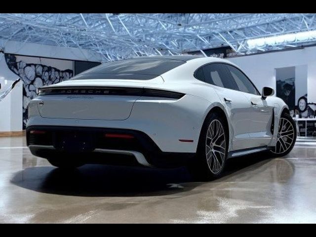 2020 Porsche Taycan Turbo