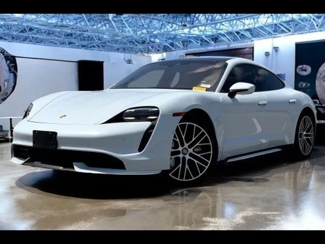 2020 Porsche Taycan Turbo