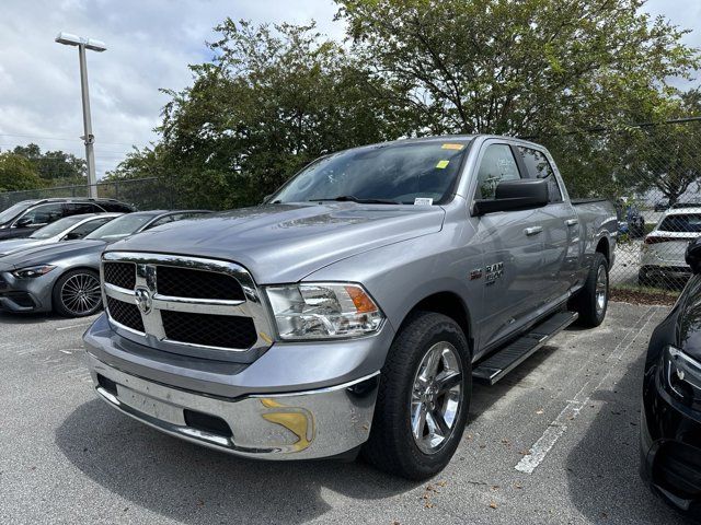 2020 Ram 1500 Classic SLT