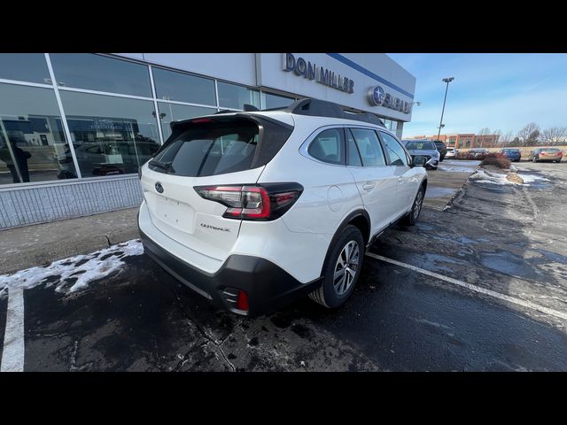 2020 Subaru Outback Base