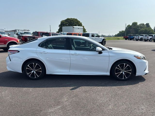 2020 Toyota Camry SE Nightshade