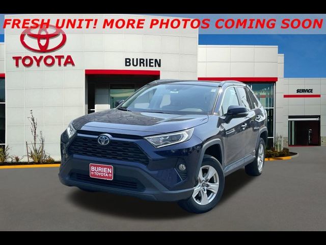 2020 Toyota RAV4 Hybrid XLE