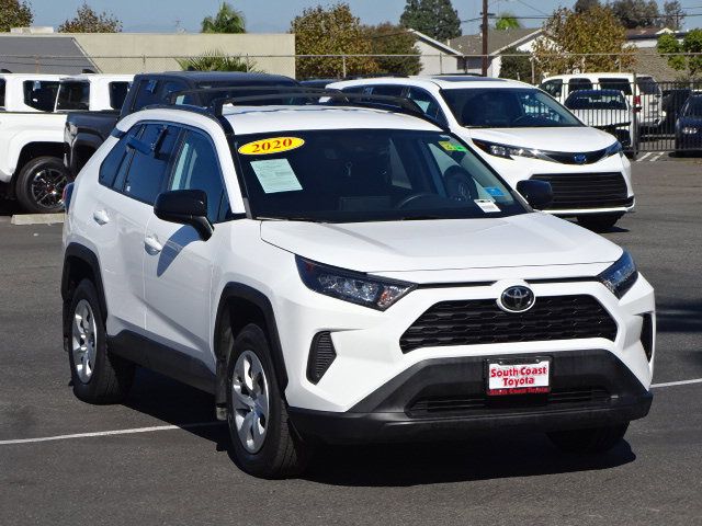 2020 Toyota RAV4 LE