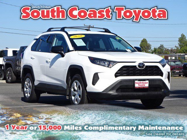 2020 Toyota RAV4 LE