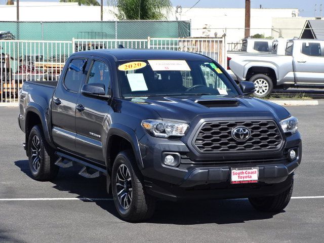 2020 Toyota Tacoma 