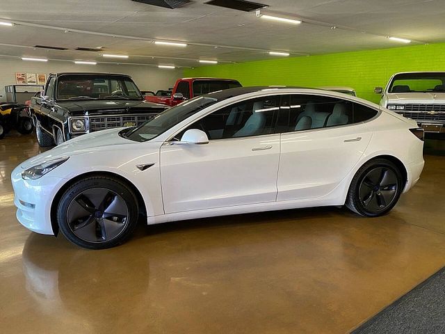 2020 Tesla Model 3 Standard Range Plus