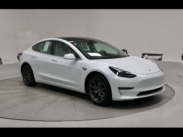 2020 Tesla Model 3 Standard Range Plus