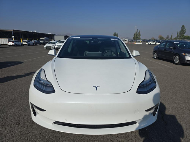 2020 Tesla Model 3 Long Range