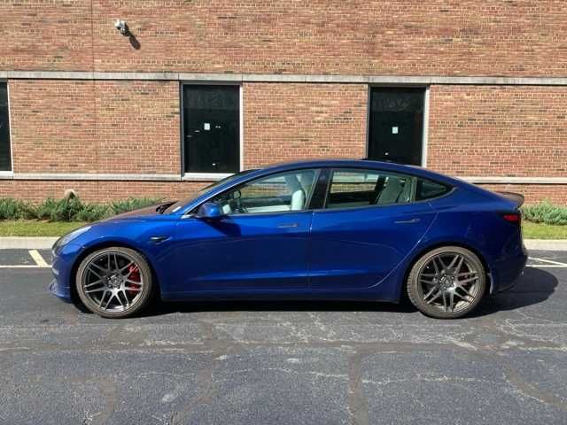 2020 Tesla Model 3 Performance