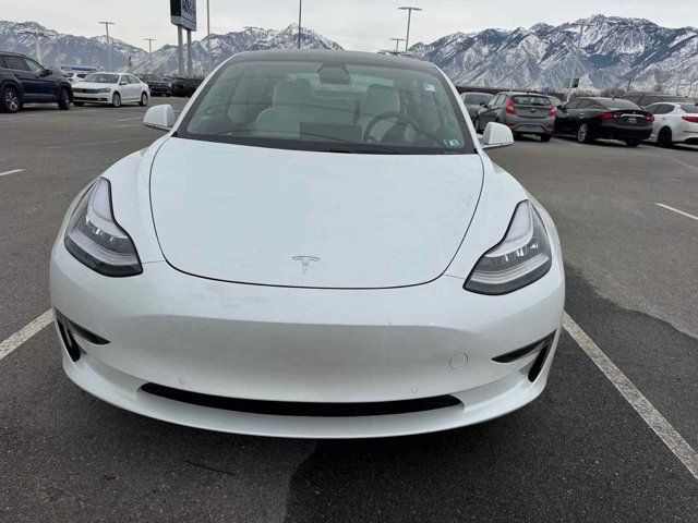 2020 Tesla Model 3 Standard Range