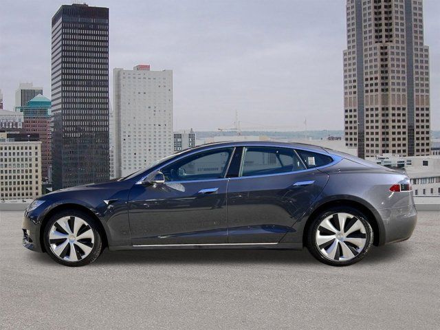 2020 Tesla Model S Long Range