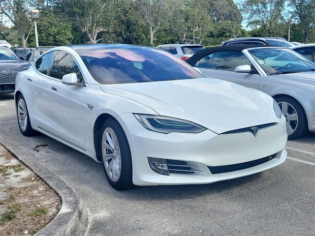 2020 Tesla Model S Long Range