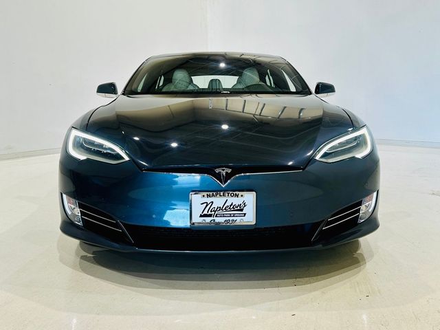 2020 Tesla Model S Long Range