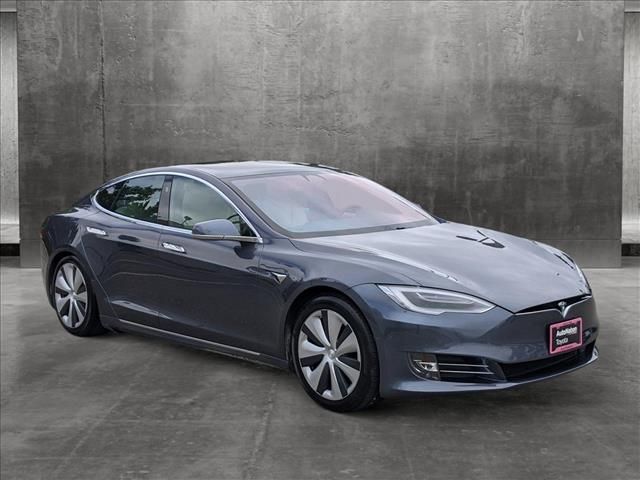 2020 Tesla Model S Long Range