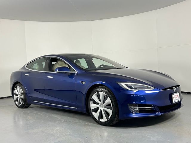 2020 Tesla Model S Long Range