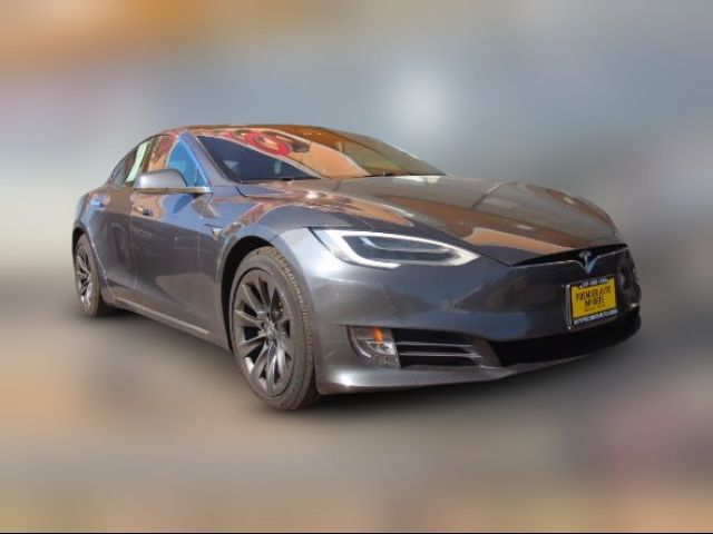 2020 Tesla Model S Long Range