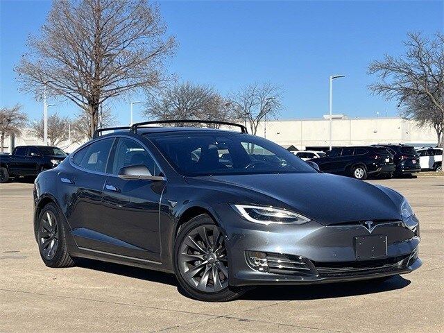 2020 Tesla Model S Long Range