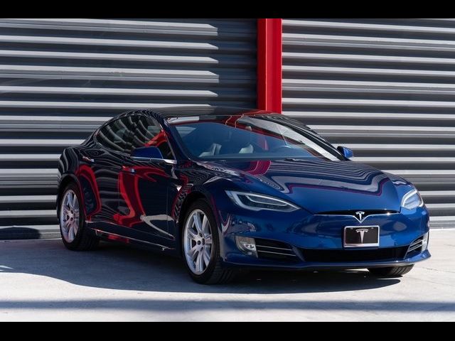 2020 Tesla Model S Performance