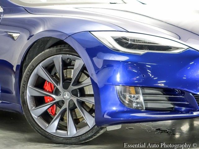 2020 Tesla Model S Performance