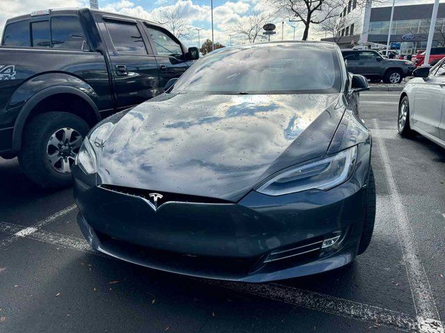 2020 Tesla Model S Performance