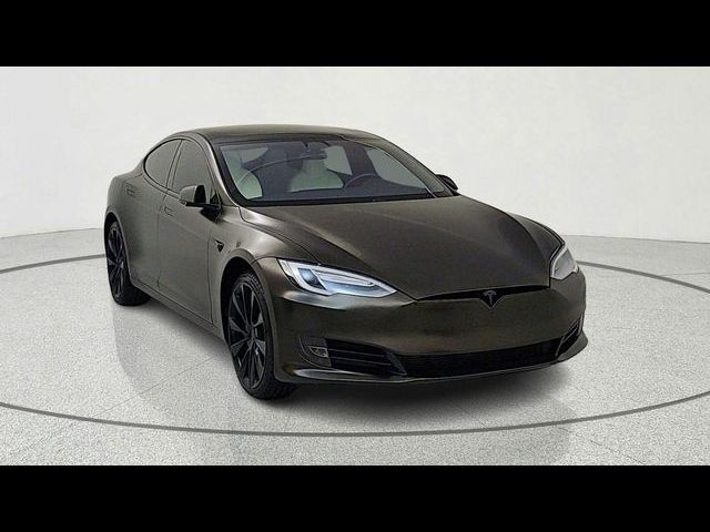2020 Tesla Model S Performance