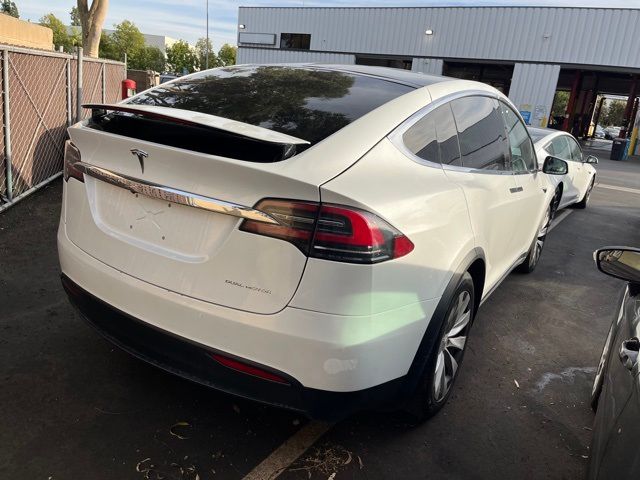 2020 Tesla Model X 