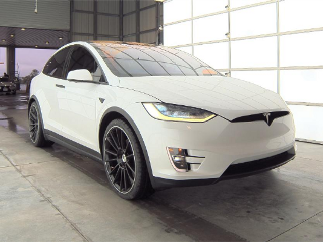 2020 Tesla Model X Long Range