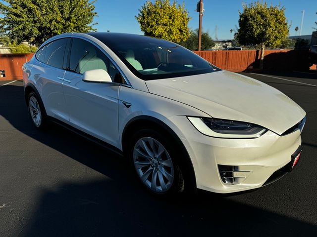 2020 Tesla Model X Long Range