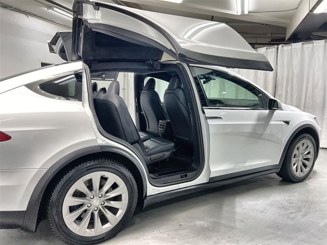 2020 Tesla Model X Long Range