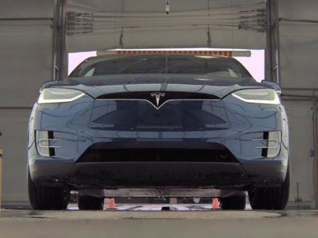 2020 Tesla Model X Long Range