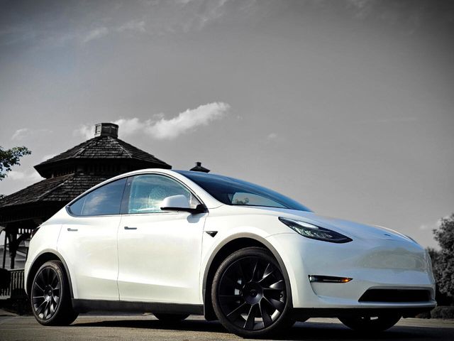 2020 Tesla Model Y Long Range