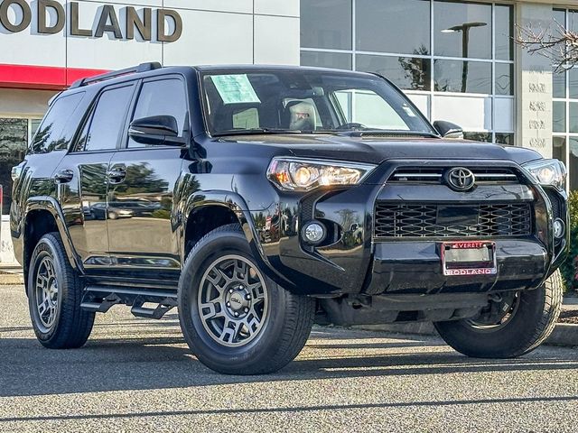 2020 Toyota 4Runner Venture