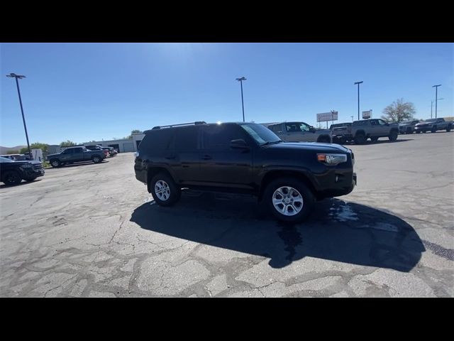 2020 Toyota 4Runner SR5