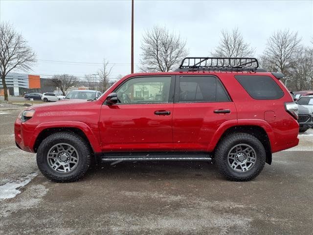 2020 Toyota 4Runner Venture