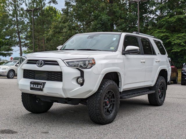 2020 Toyota 4Runner SR5