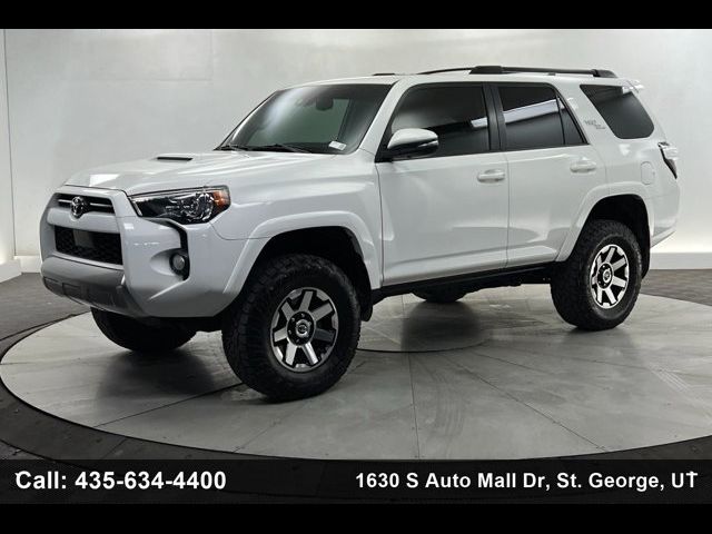 2020 Toyota 4Runner SR5