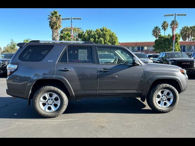 2020 Toyota 4Runner SR5