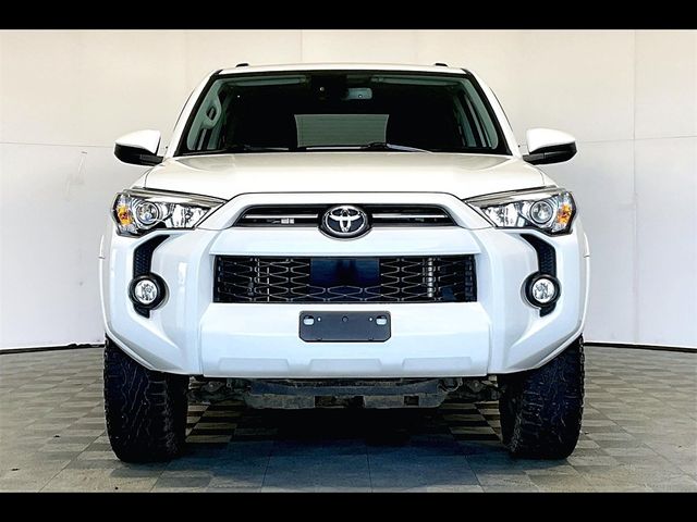 2020 Toyota 4Runner SR5