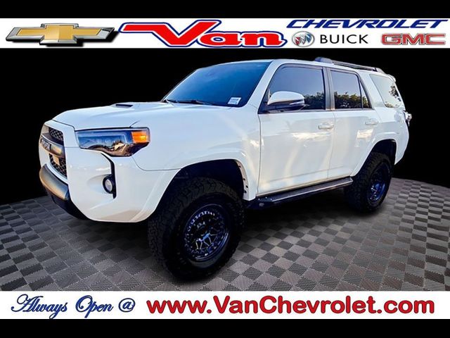 2020 Toyota 4Runner SR5