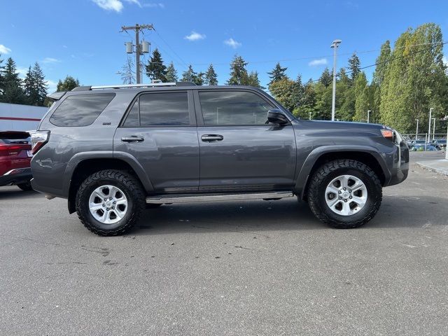 2020 Toyota 4Runner SR5