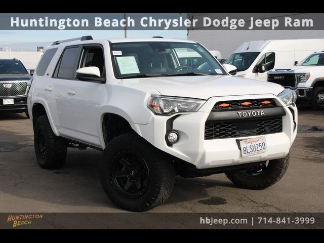 2020 Toyota 4Runner SR5