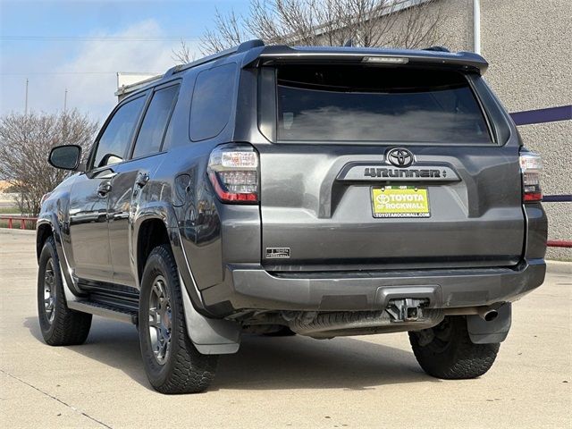 2020 Toyota 4Runner SR5