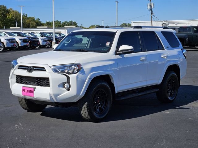 2020 Toyota 4Runner SR5