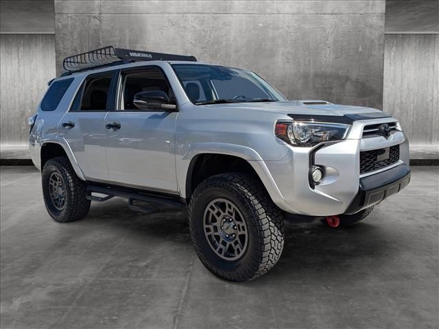 2020 Toyota 4Runner Venture